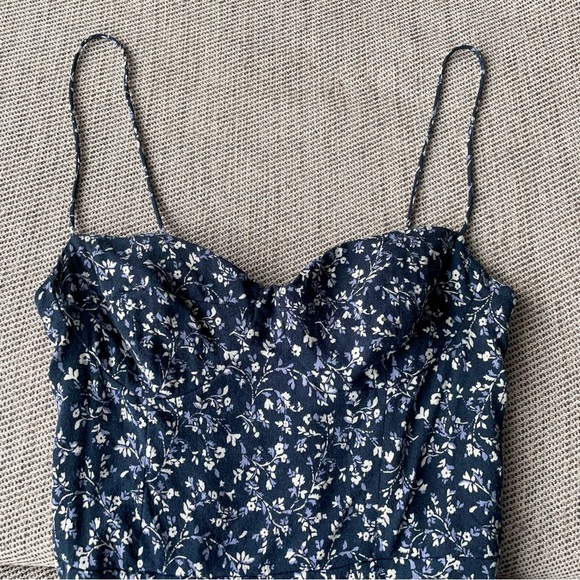 Reformation Dress Size 0 - Picture 7 of 13